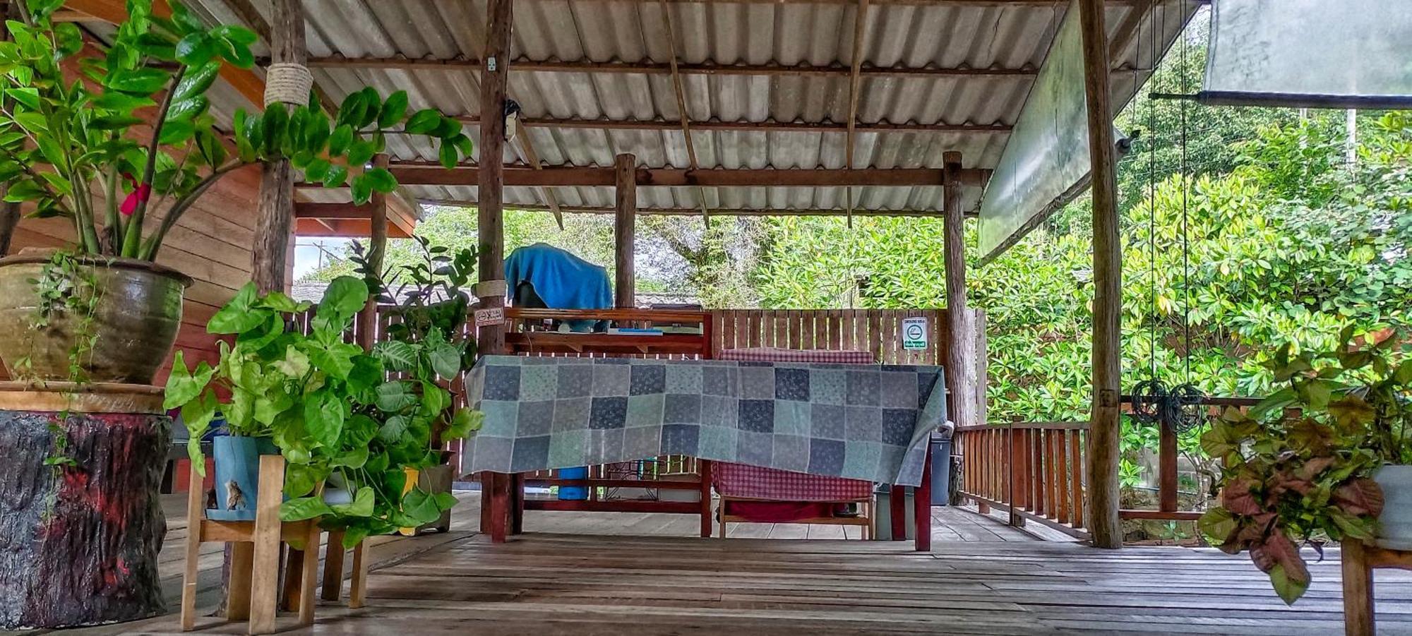 Ta Yai Homestay Ko Kut Exterior foto