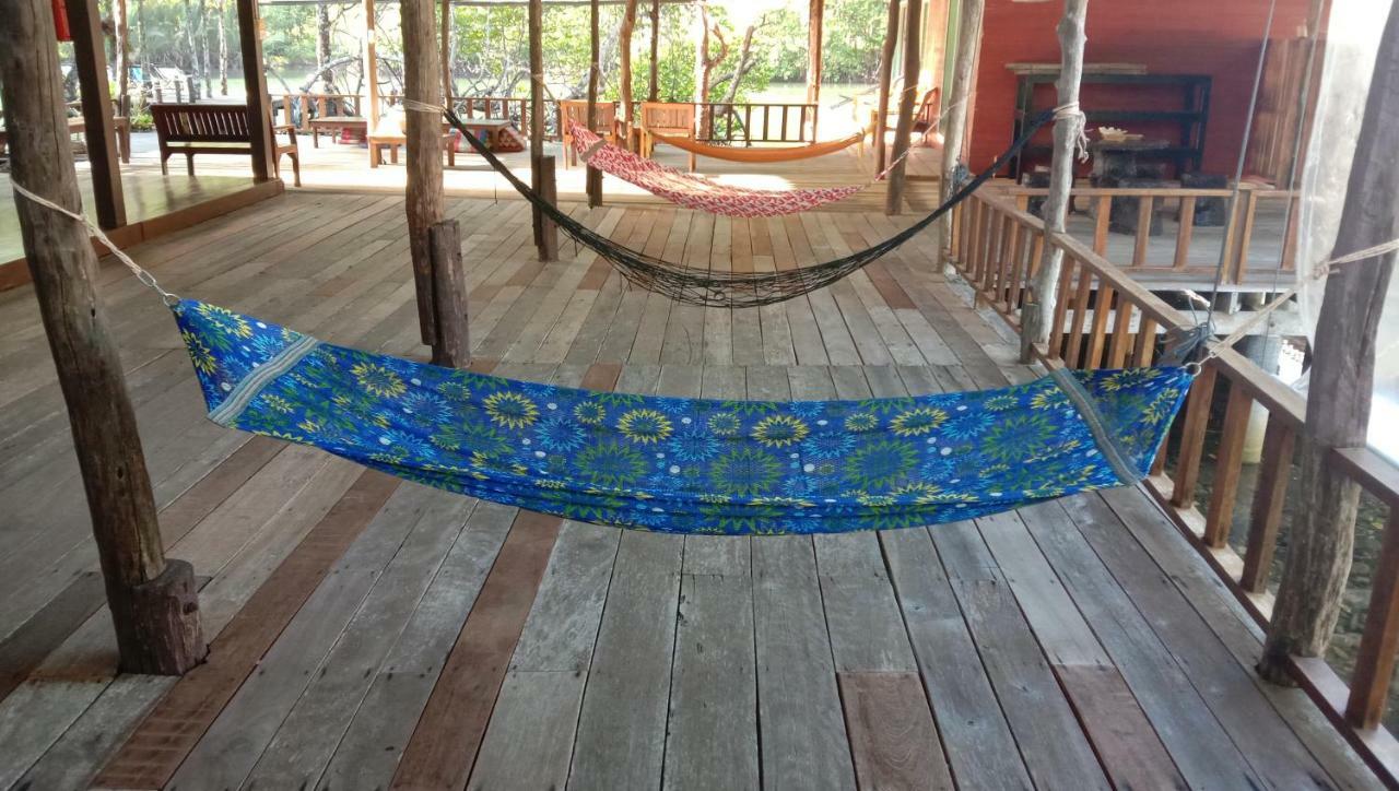 Ta Yai Homestay Ko Kut Exterior foto