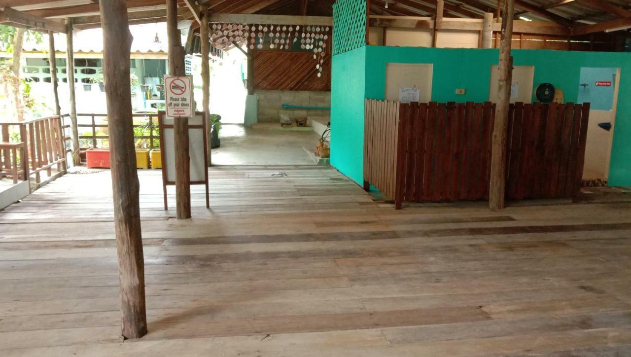 Ta Yai Homestay Ko Kut Exterior foto